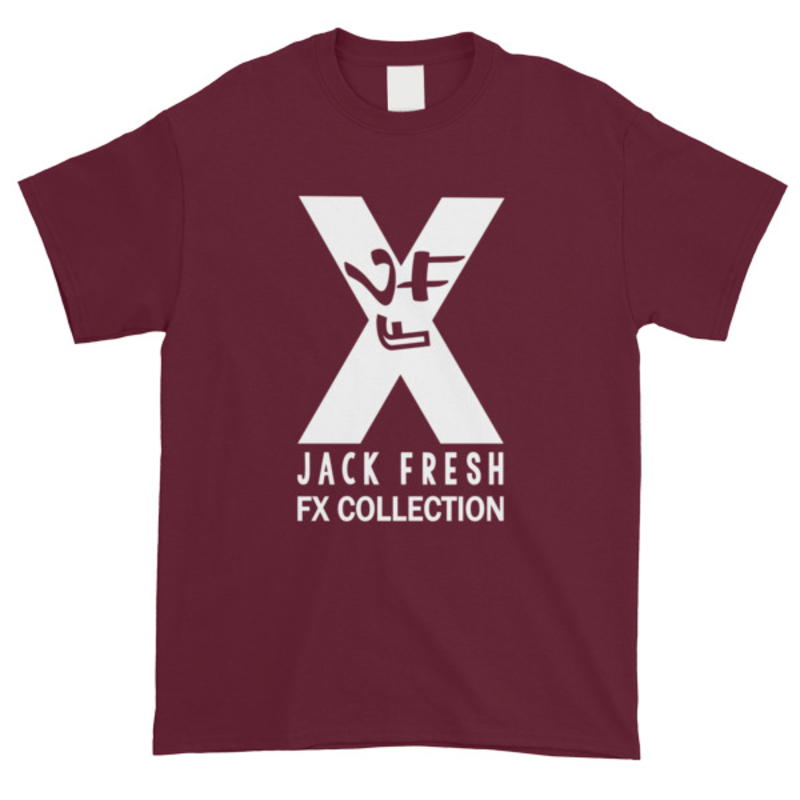 maroon t