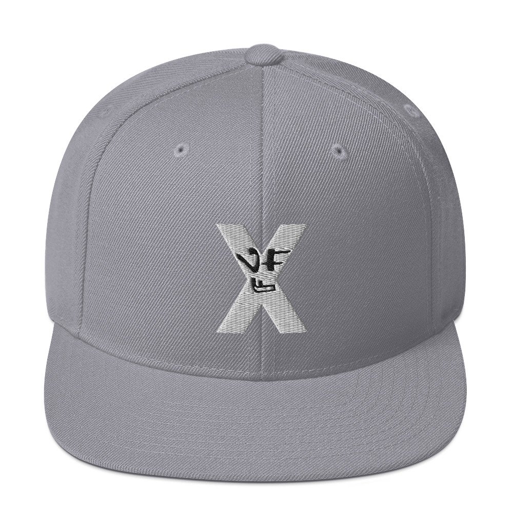 classic snapback silver front 6928c3bee8fb0