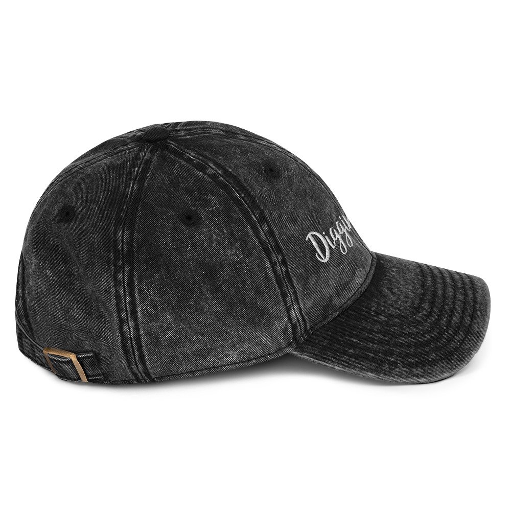 vintage cap black right side 695c91c65bd91