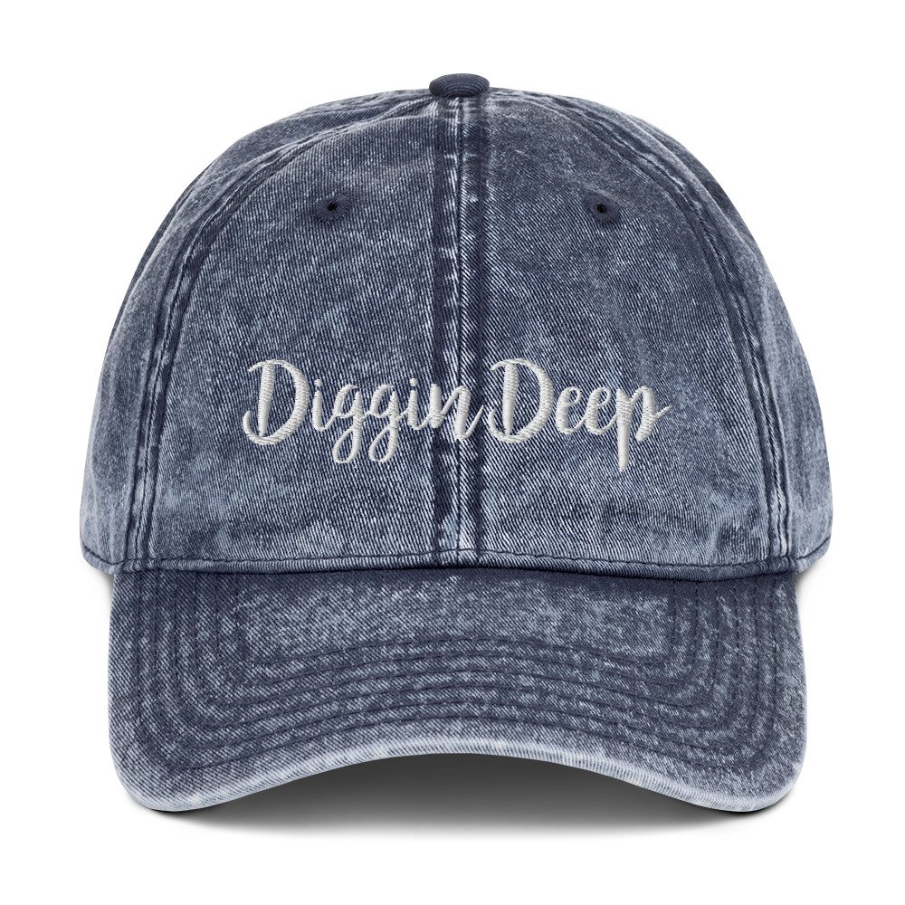 vintage cap navy front 695c91c65c193